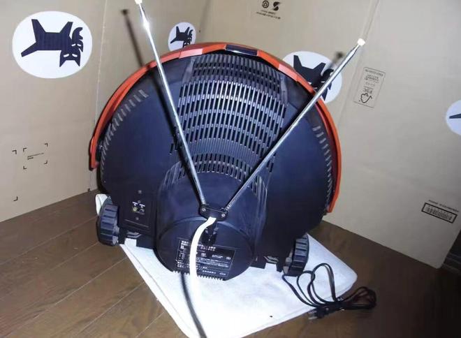 电视”闲鱼二手卖1万块至今还能使用凯发k8一触即发四十年前的“球形(图4)